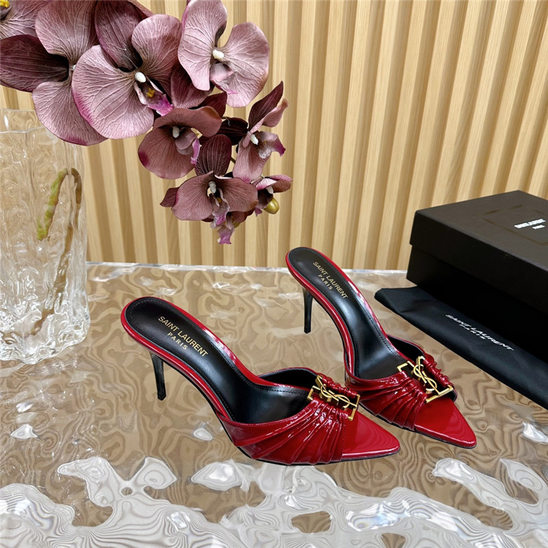 Sa1nt Lau*nt babylone mules in burgundy patent leather
