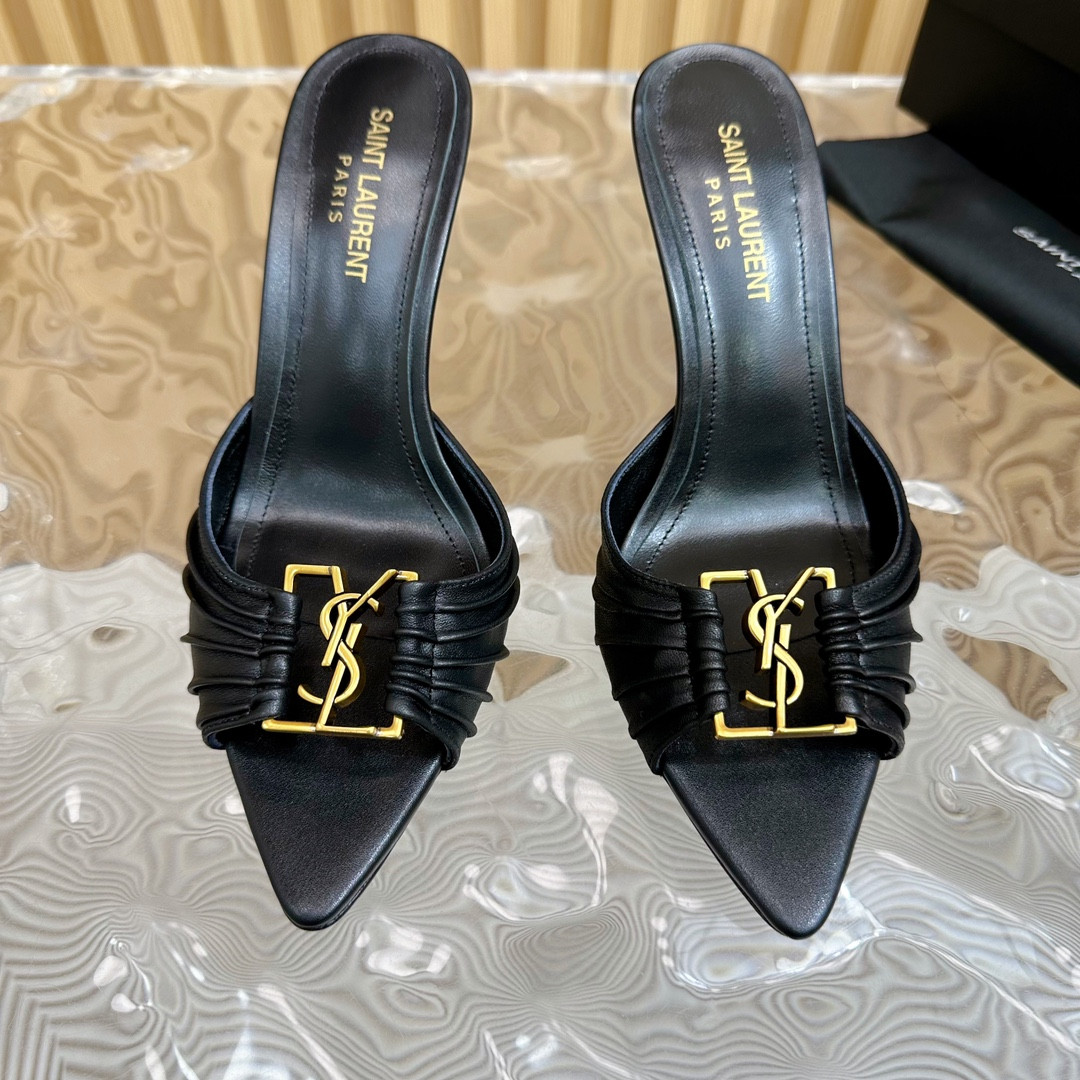 Sa1nt Lau*nt babylone mules in smooth black leather