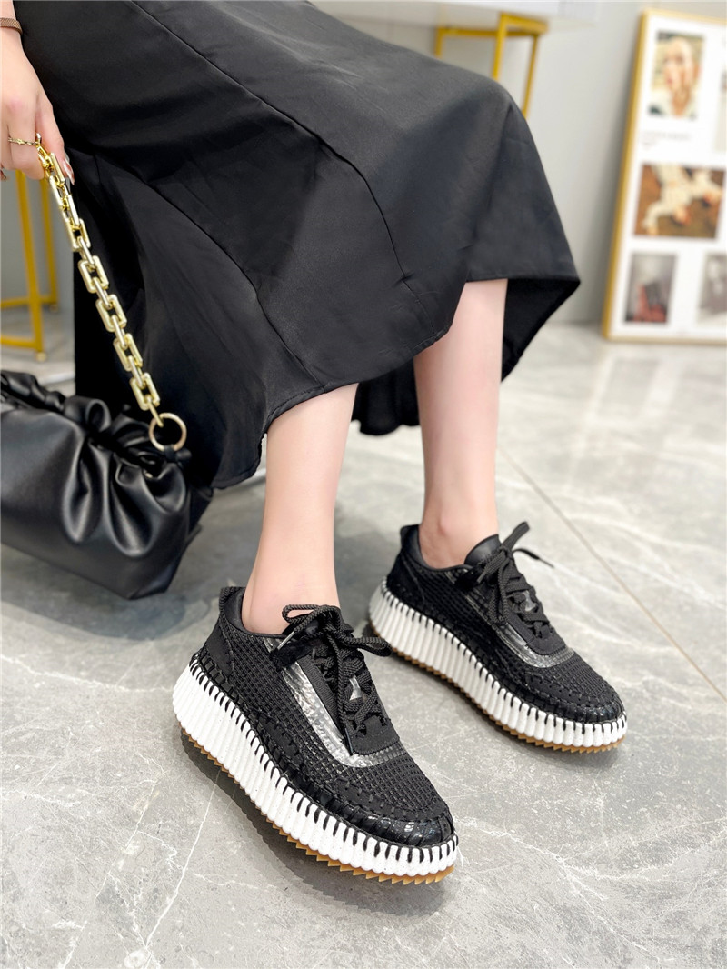 Chloé Lace-Up Rainbow Sneakers Black