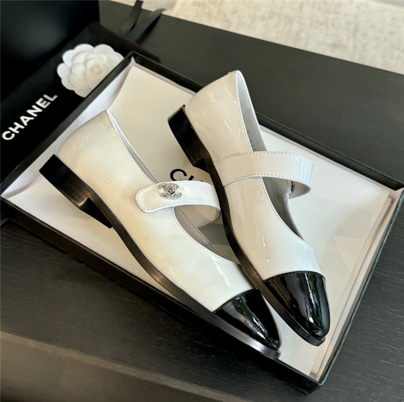 Ch**el silver interlock mary janes in white patent calfskin