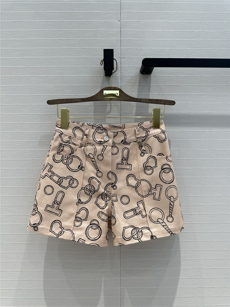 H**me5 heart chain denim shorts replicas clothes