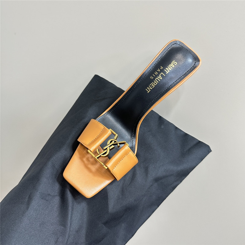 Sa1nt Lau*nt beige calfskin square toe babylon mules
