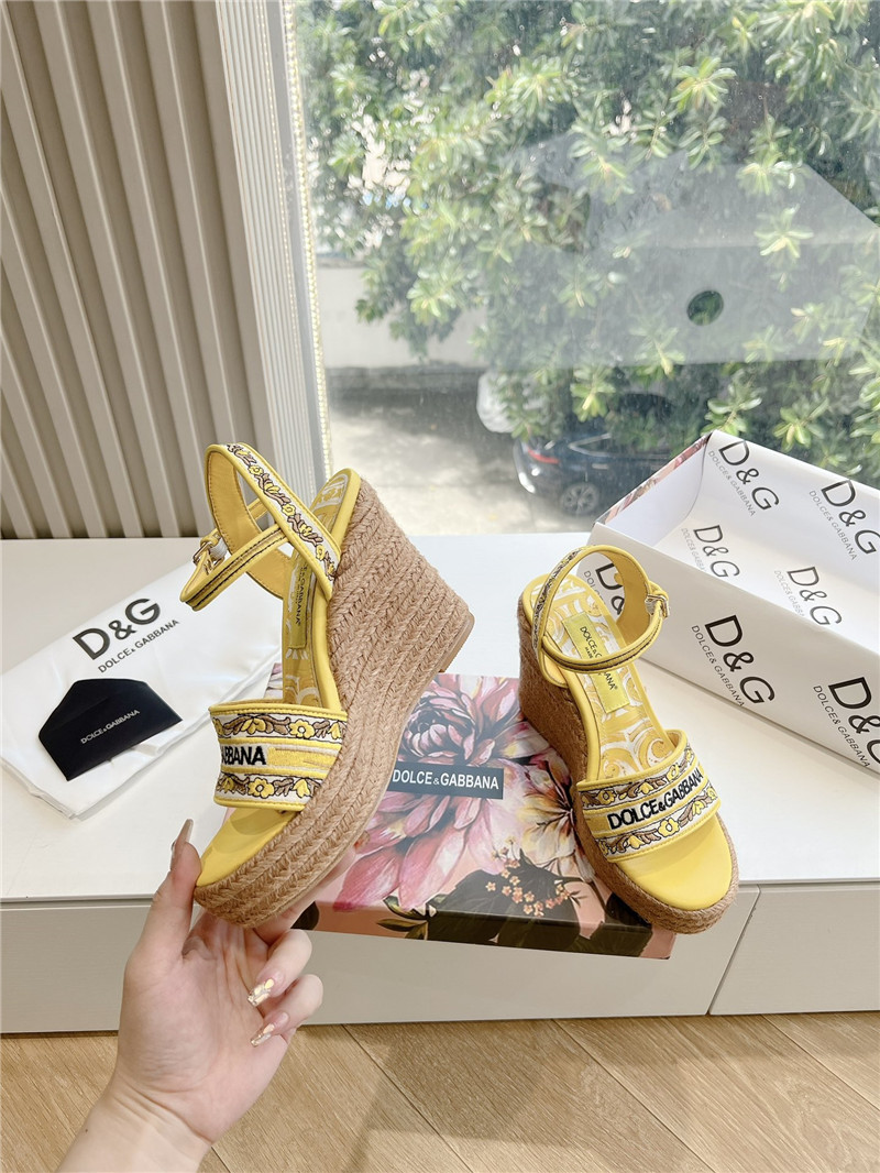 Dolce & Gabbana Wedge Sandals with Majolica Embroidery