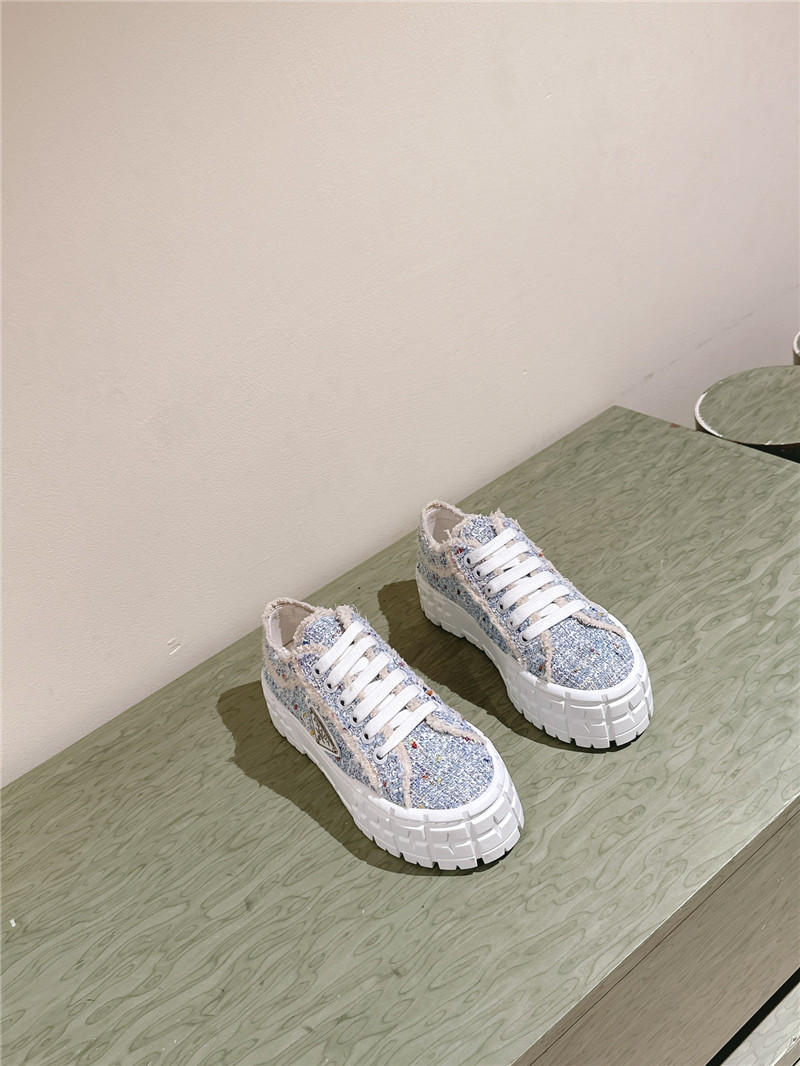 Pra*a double wheel tweed trainers