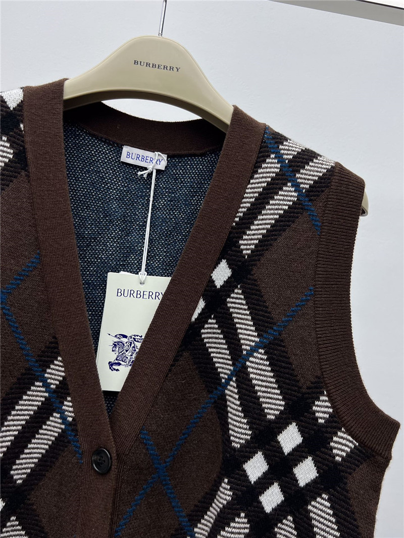 Bv*b*rry checked wool vest replica designer clothes