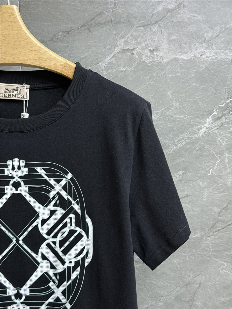H**me5 cartouche t-shirt