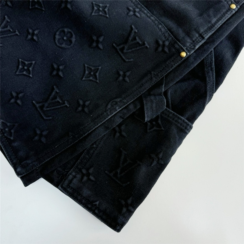 l0vis Vvtt0n lv embossed denim shorts replicas clothes