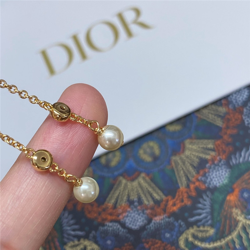 D10r crystal chain pearl earrings