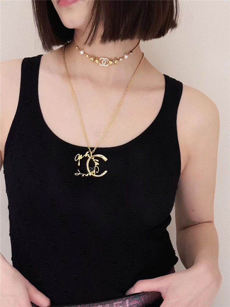 ch**el D1am0nd pearl choker necklace