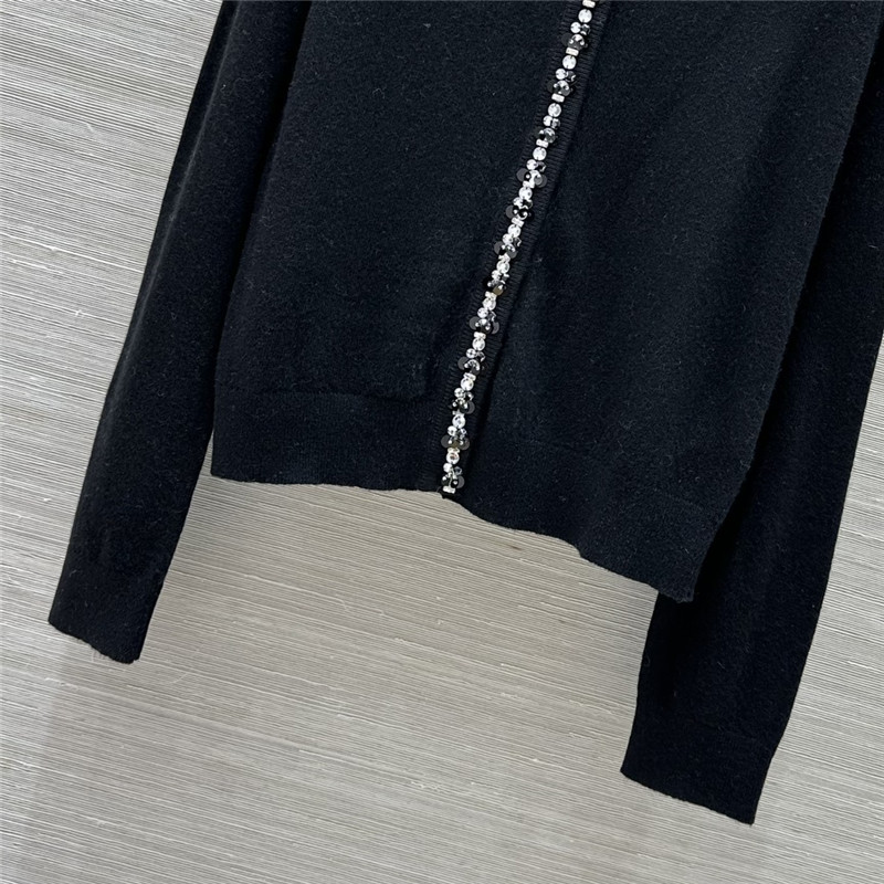 Va1e*ntin0 rhinestone collar design small cardigan replica clothes