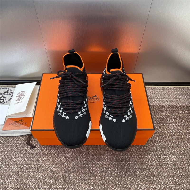 H**me5 bouncing sneakers review