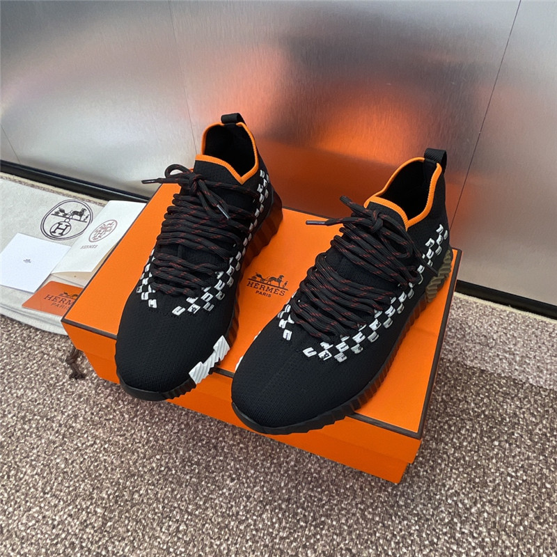 H**me5 bouncing sneakers review