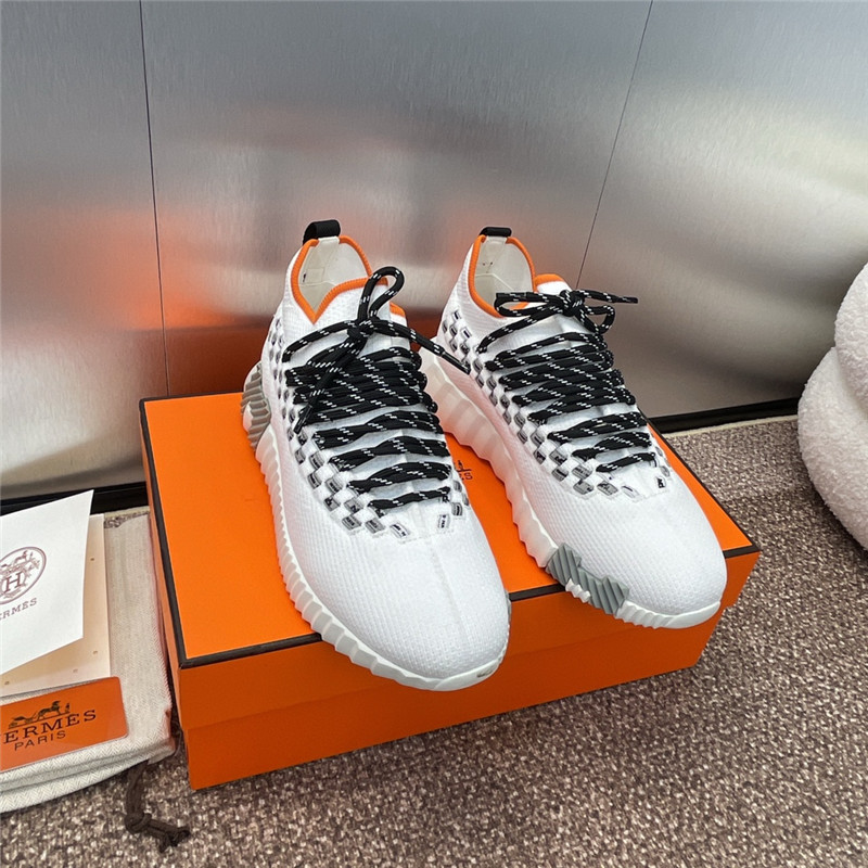 H**me5 white bouncing sneaker dupes