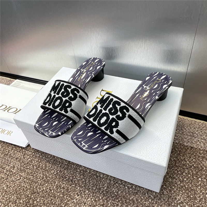 D10r dway heeled slide in pale navy miss D10r allover motif