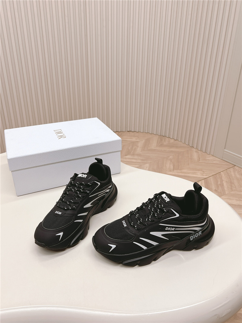 D10r b44 blade sneakers