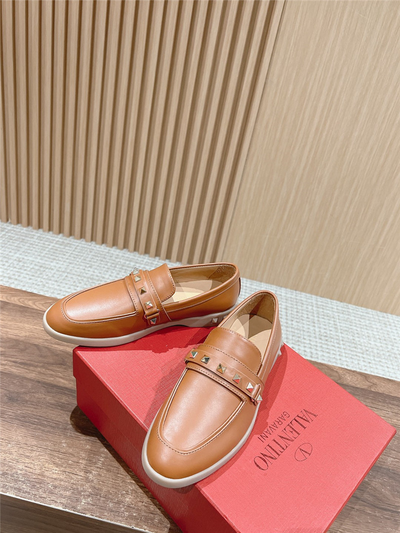 Va1e*ntin0 leisure brown nappa leather loafers