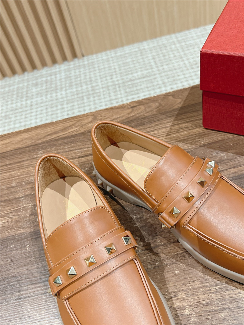 Va1e*ntin0 leisure brown nappa leather loafers