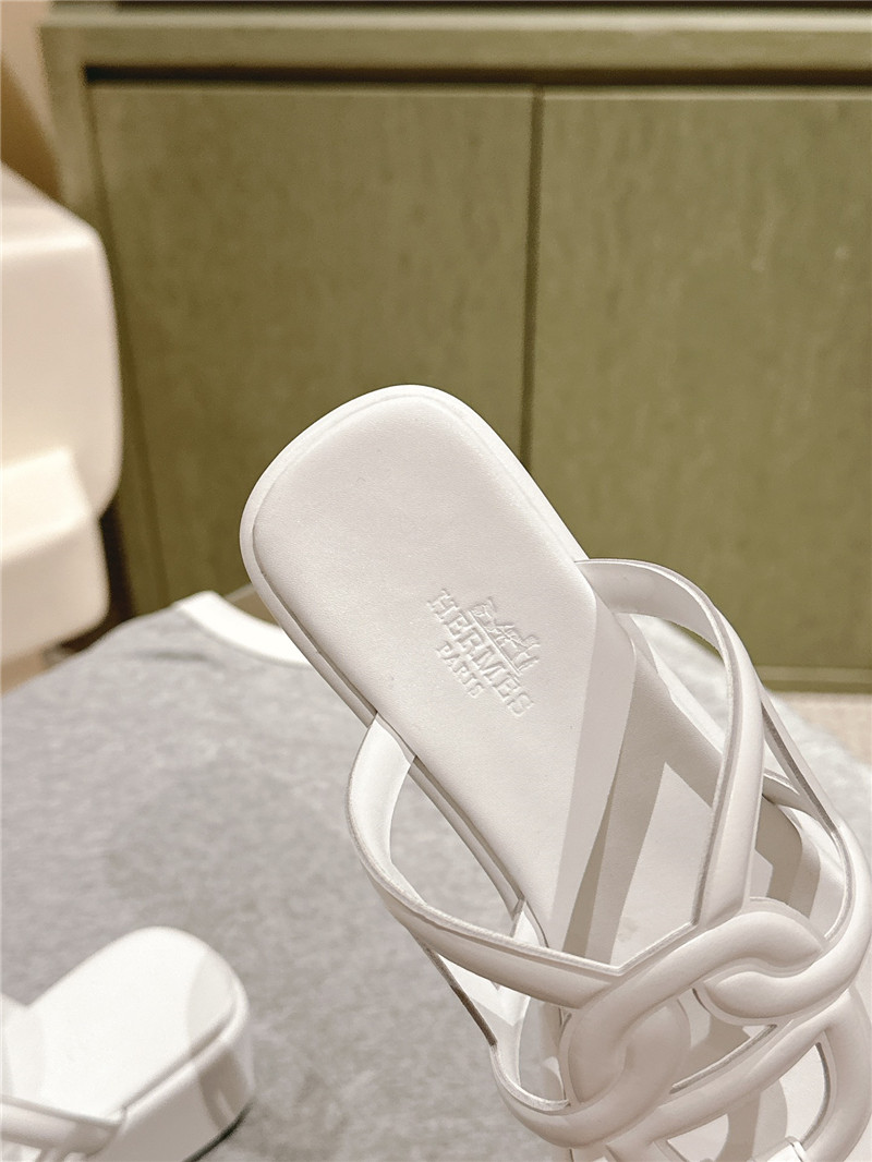 H**me5 gipsy sandal white goatskin