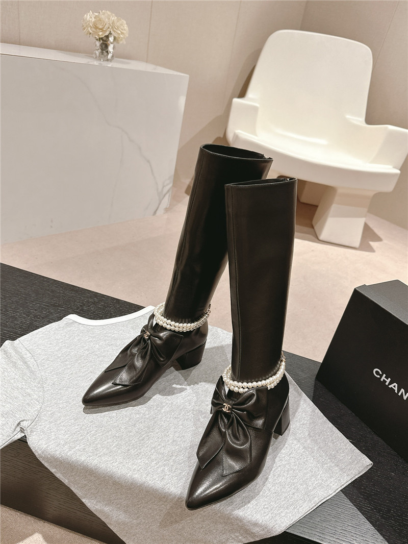 Ch**el pointed toe block heel bow pearl keen high boots