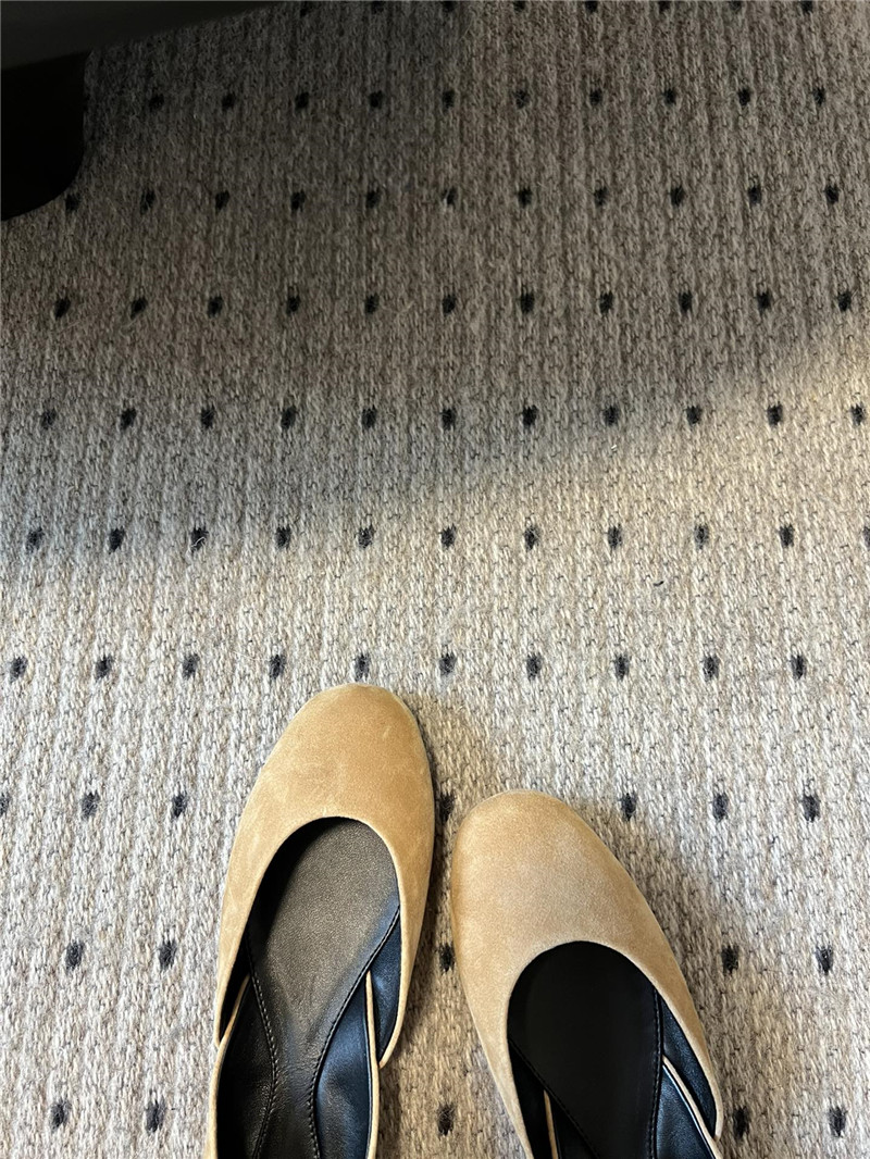 The R0w gemma ballet slipper tan suede