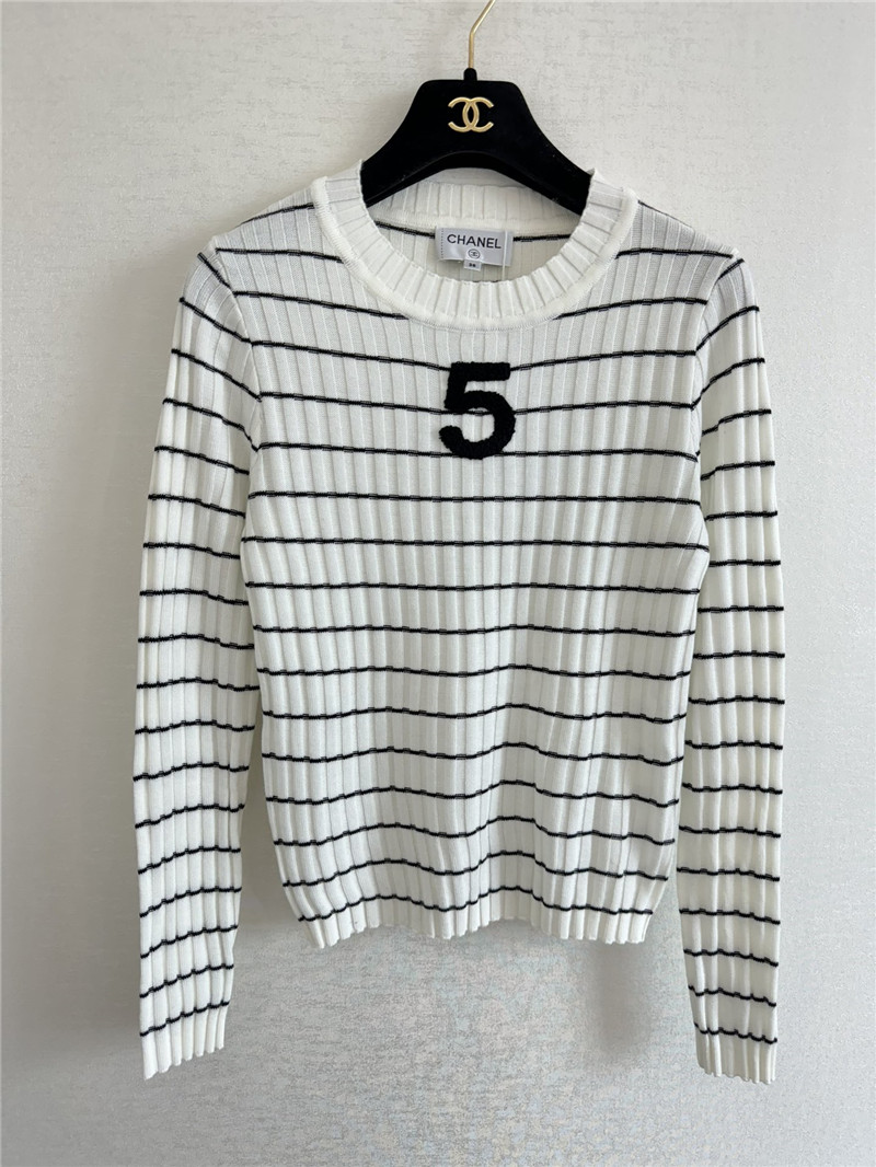 Ch**el used 5-shaped striped long-sleeved replica clothing