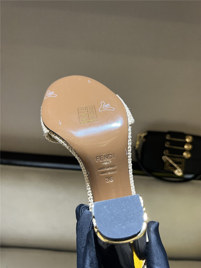 F**di delfina beige cotton fiber heel sandals