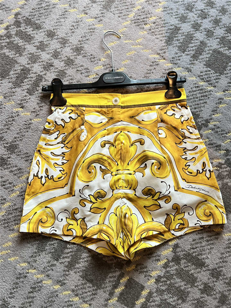 Dolce & Gabbana Majolica-print Cotton Shorts