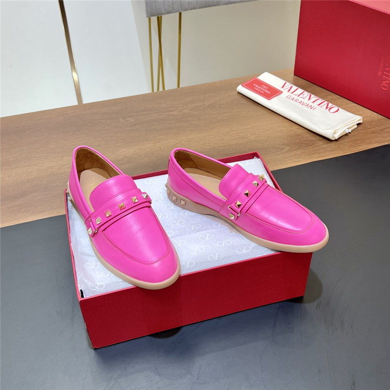 Va1e*ntin0 leisure nappa leather loafer in fuchsia