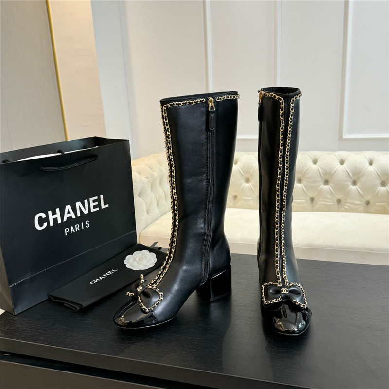 Ch**el black calfskin bow patent leather keen high boots
