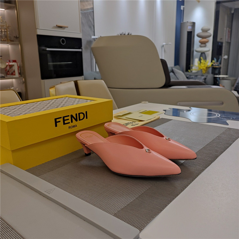 F**di ffold low-heeled mule pumps pink leather