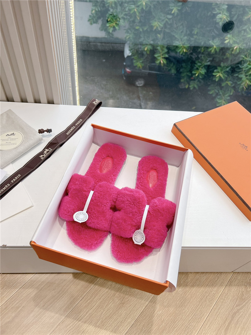 H**me5 shearling h cut-out izmir sandals fuchsia