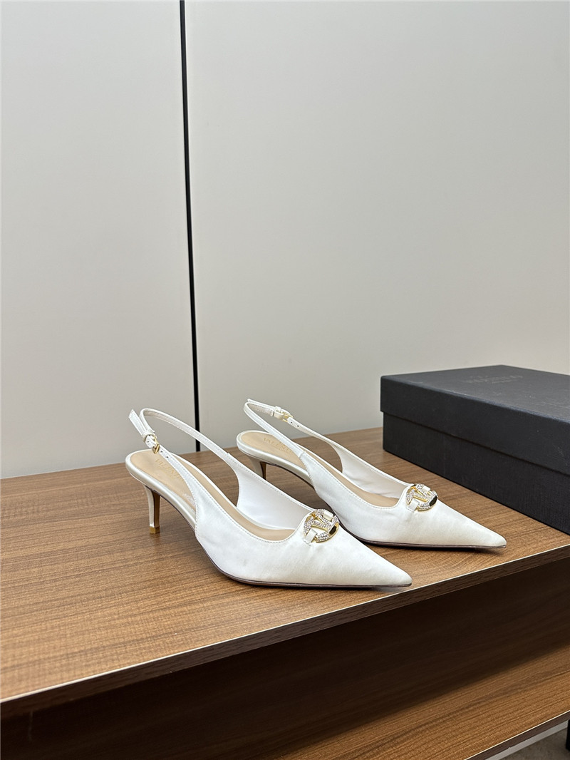 Va1e*ntin0 the bold edition vlogo slingbacks white satin