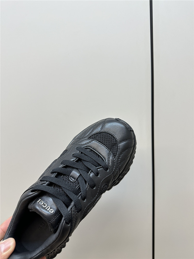 Gvc*1 black chunky sneakers