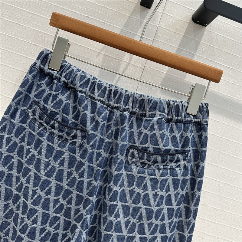 Va1e*ntin0 v jacquard denim trousers replica clothes