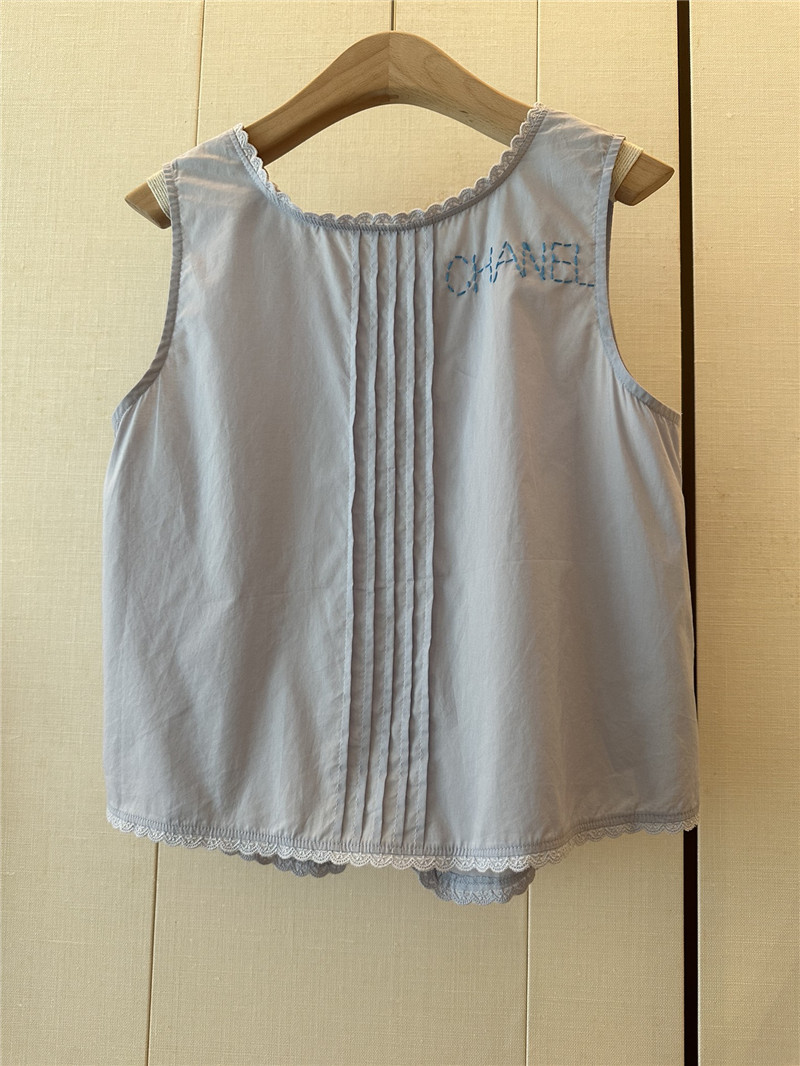 Ch**el second-hand small details vest replica clothing sites