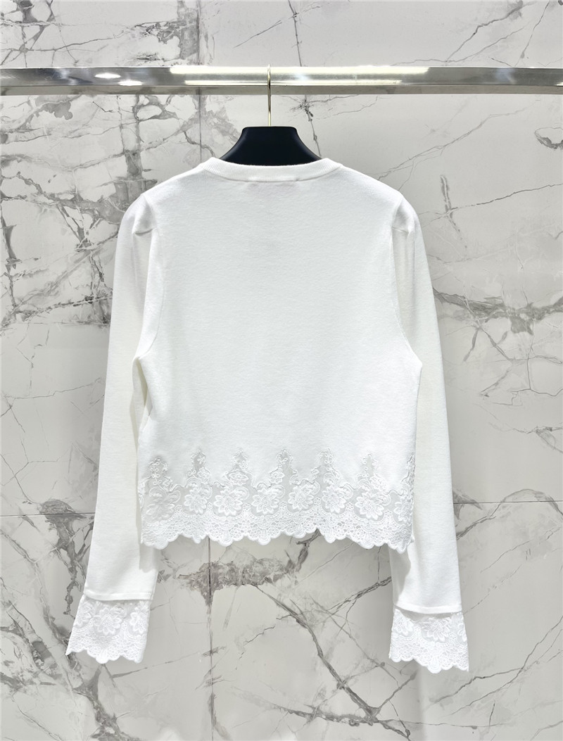 Va1e*ntin0 round neck long sleeve + skirt suit replica d&g clothing