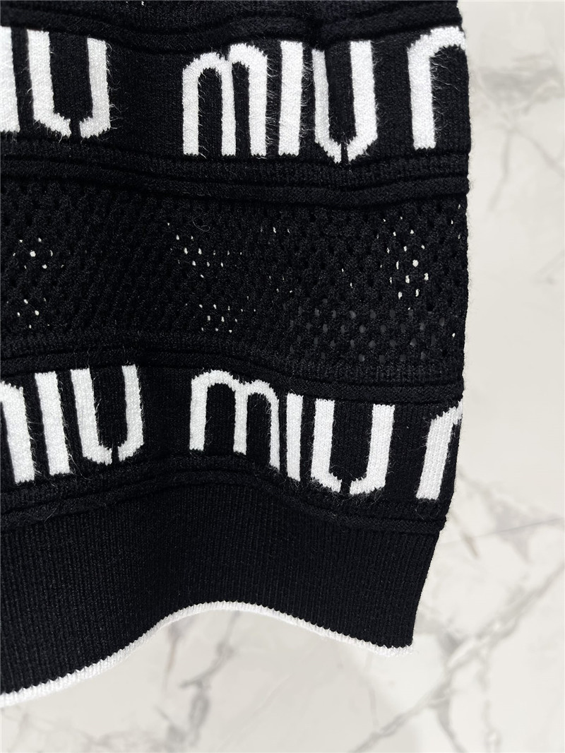 M1um1u letter jacquard vest replica clothing sites