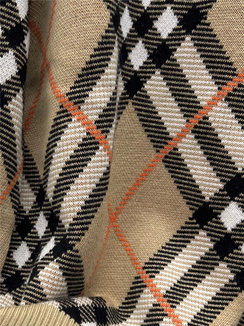 Bv*b*rry check pullover sweater replica clothing sites