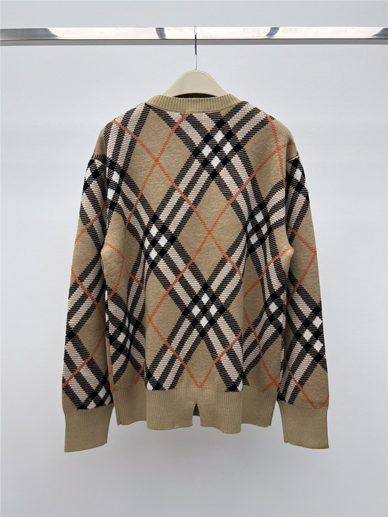 Bv*b*rry check pullover sweater replica clothing sites