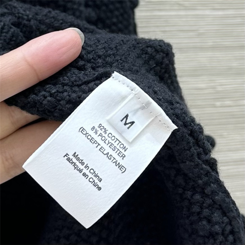 Vanitoo jacquard crochet knitted suit replica clothes