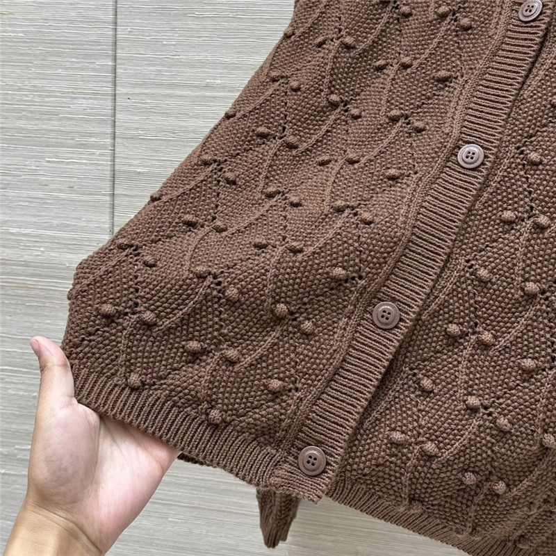 Vanitoo jacquard crochet knitted suit replica clothes