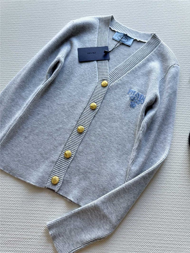 Pra*a new cardigan replica clothes
