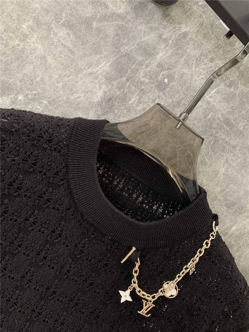 l0vis Vvtt0n lv chain pattern sweater replica clothes