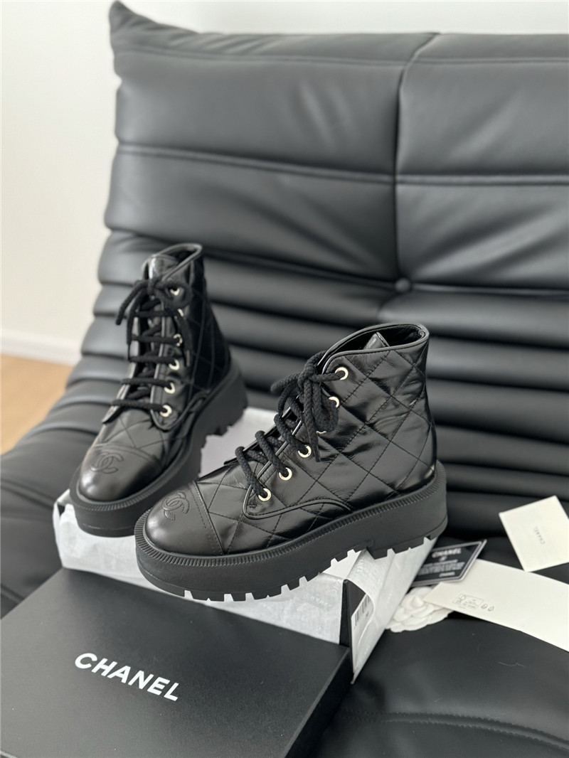 ch**el D1am0nd calfskin lace-up ankle boots