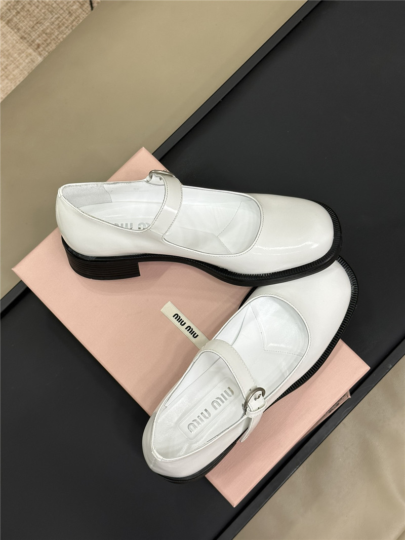 Miu Miu White Patent Leather Mary Jane Shoes