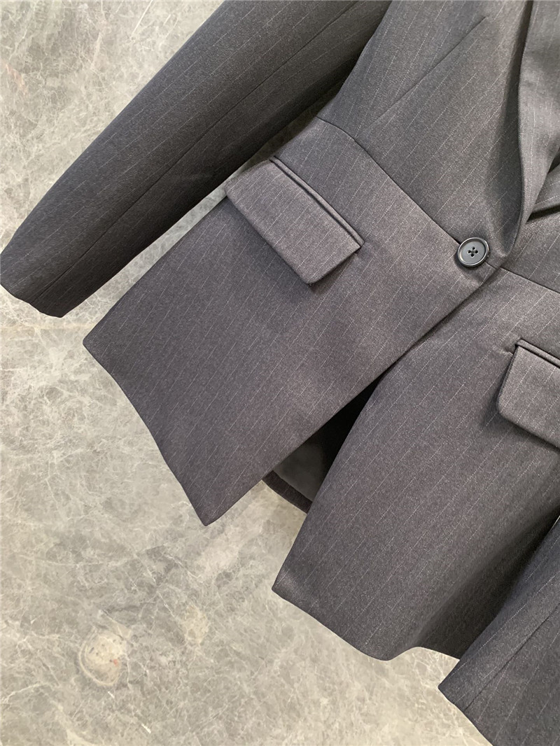 a1exa*der Mcqv*en single button striped suit jacket replicas clothes