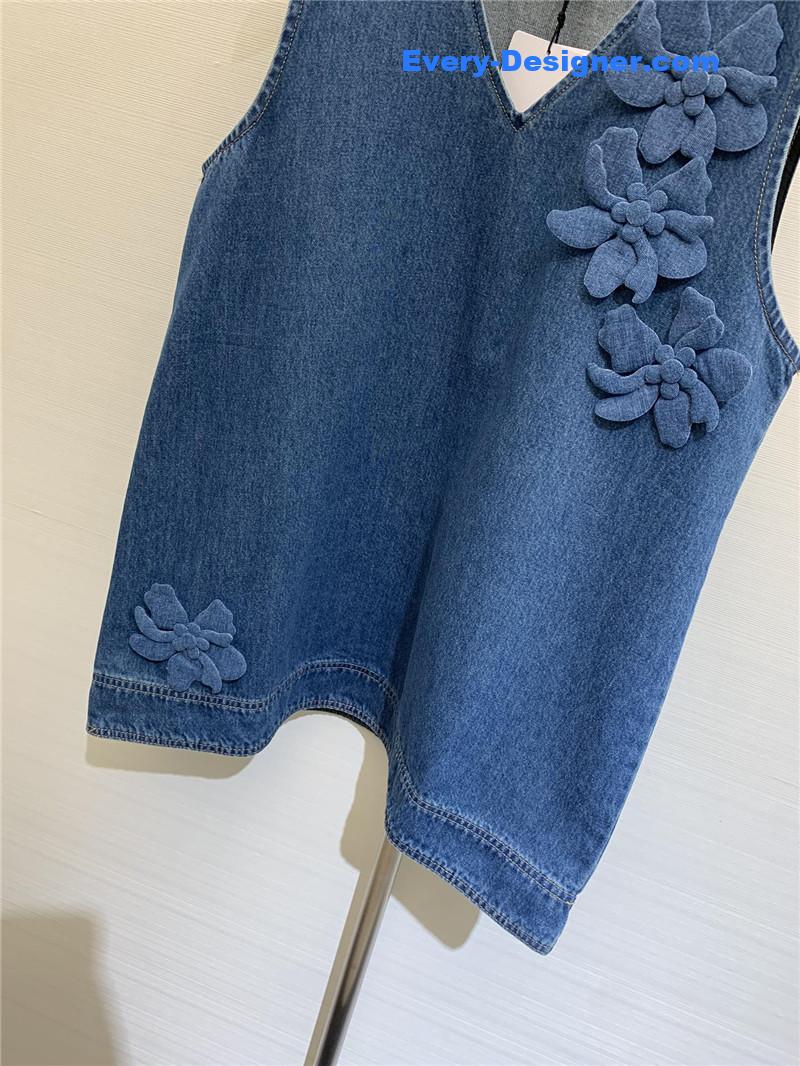 Va1e*ntin0 sleeveless denim vest replica clothing sites