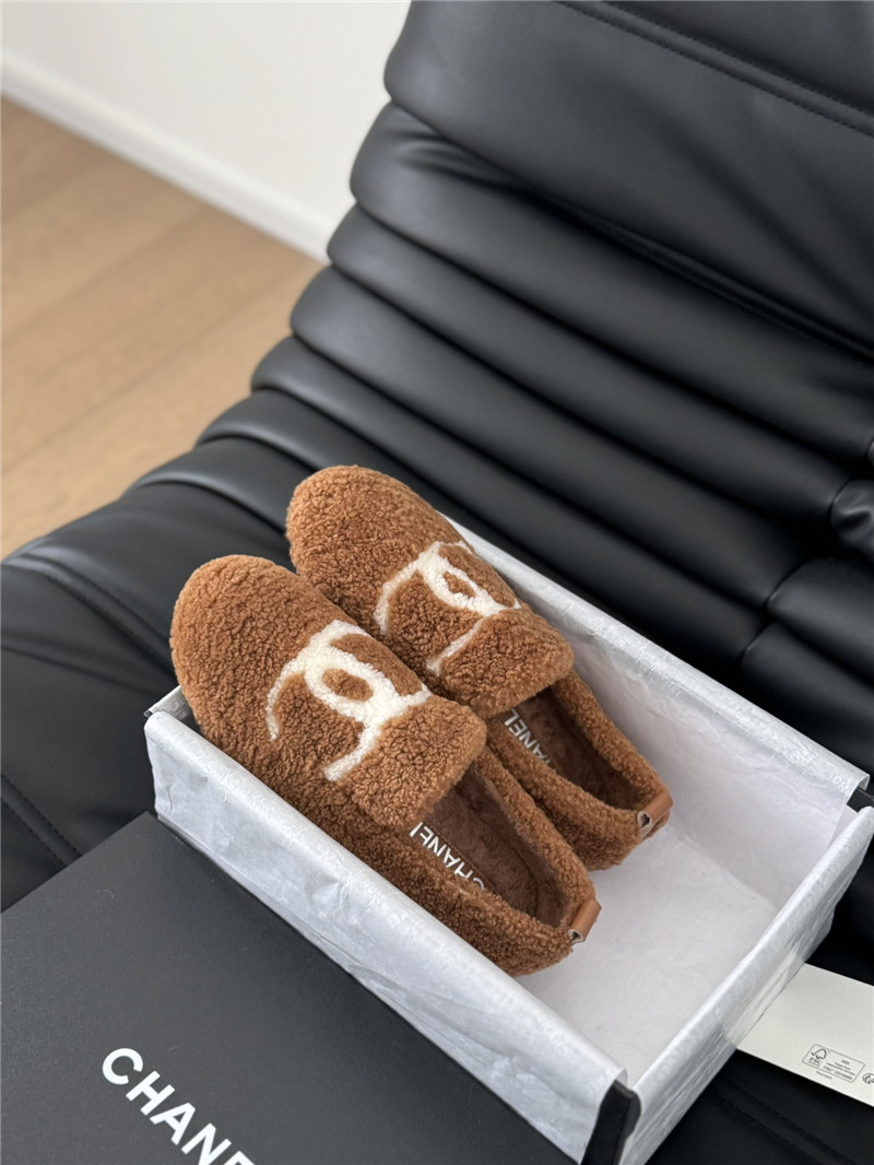 Ch**el shearling loafer flats in brown