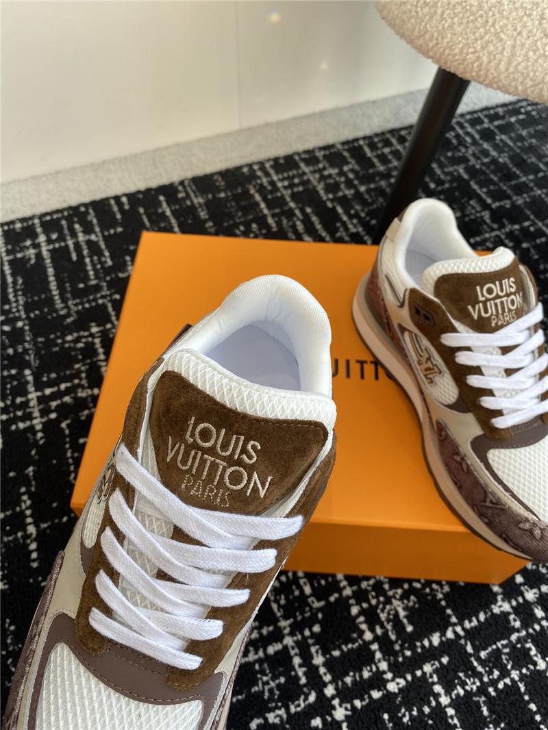 l0vis Vvtt0n run away sneaker