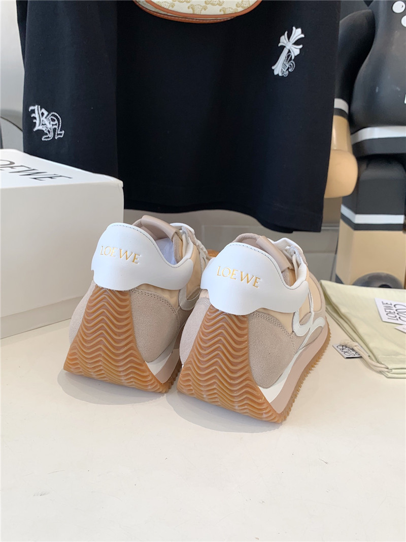 L0ew* flow runner sneakers beige grey